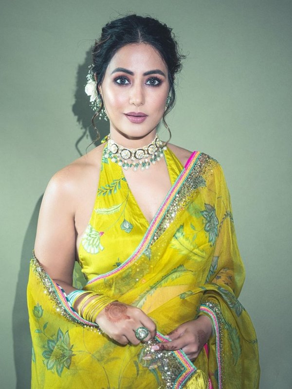 Hina khan saree style