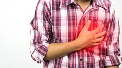 Heart Care: इन फूड्स से बना लें दूरी, आपके हृदय को पहुंचा सकते हैं नुकसान!
