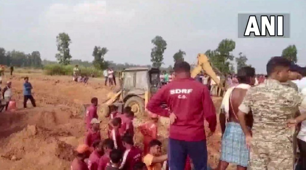 Chhattisgarh, Jagdalpur, Many laborers died due to landslide