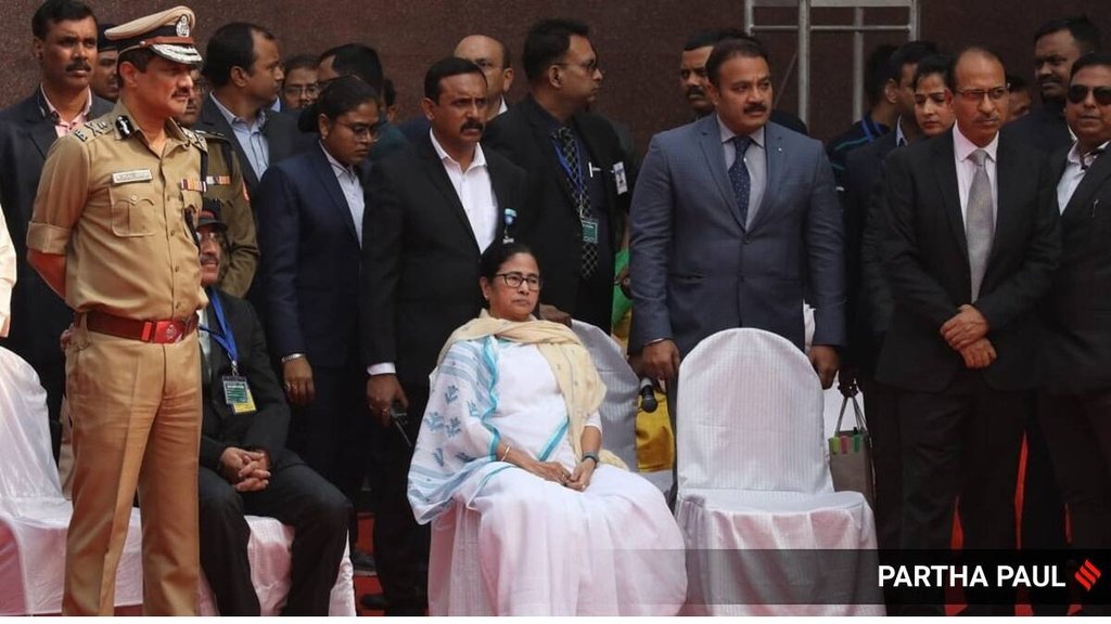 Mamata Banerjee, Bengal, Vande Bharat