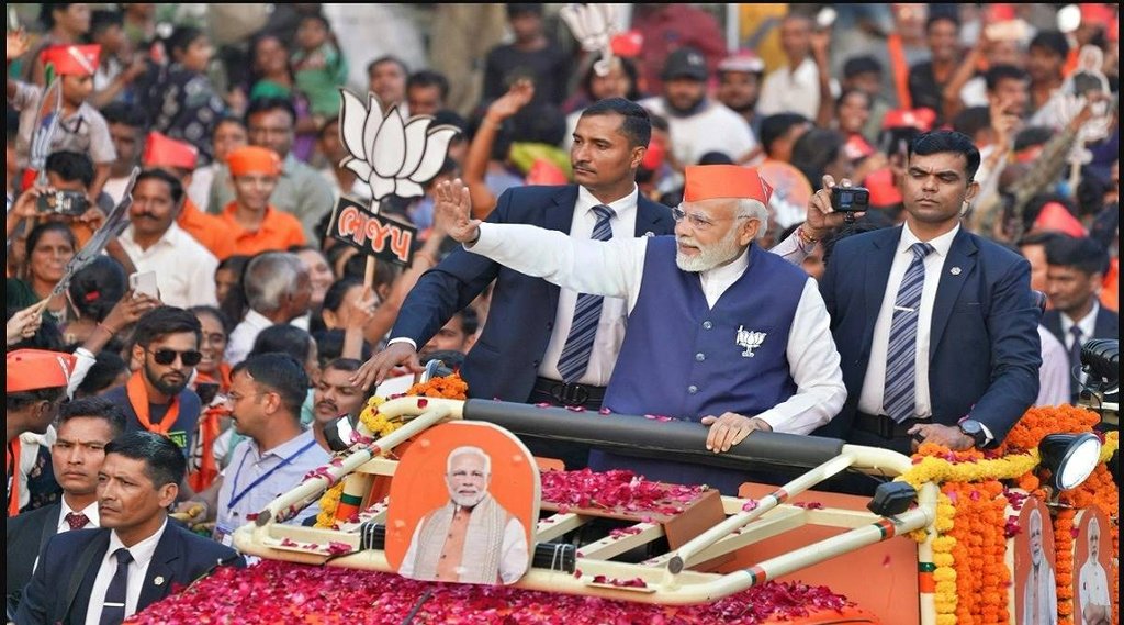 PM Modi| PM Modi Gujarat| PM Modi Viral Photo| PM Modi Today| PM Modi PTI Photo|