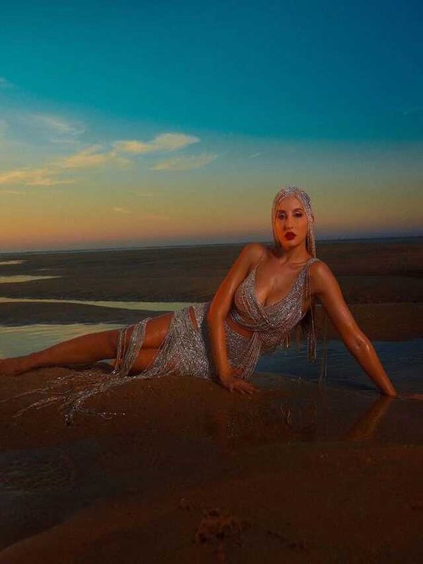 NORA FATEHI IN KAATIL ANDAZ