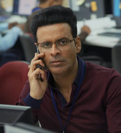 Manoj Bajpayee: मनोज वाजपेयी ने द फैमिली मैन 2 के लिए 10 करोड़ रुपये चार्ज किये थे। (Photo: Screen Grab)