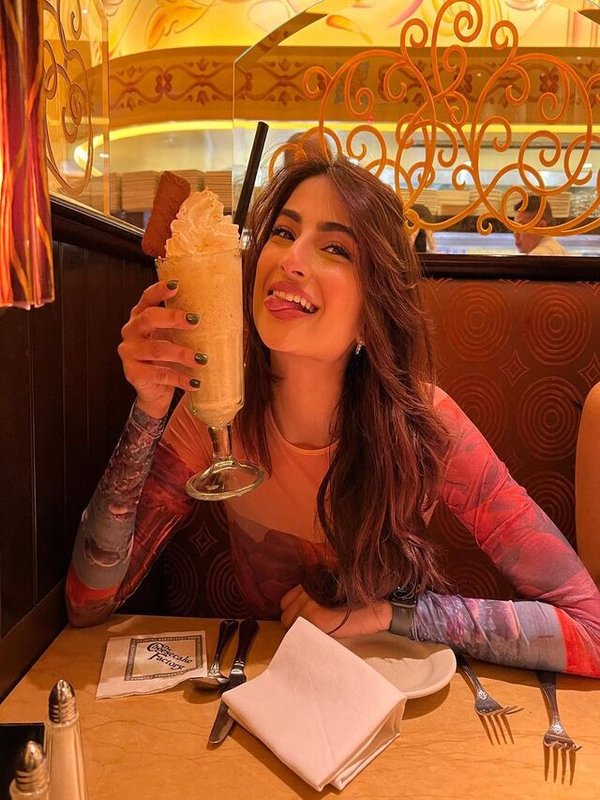 PALAK TIWARI IN CUTE LOOK