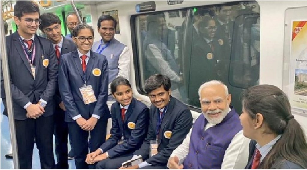 PM Modi Metro Ride