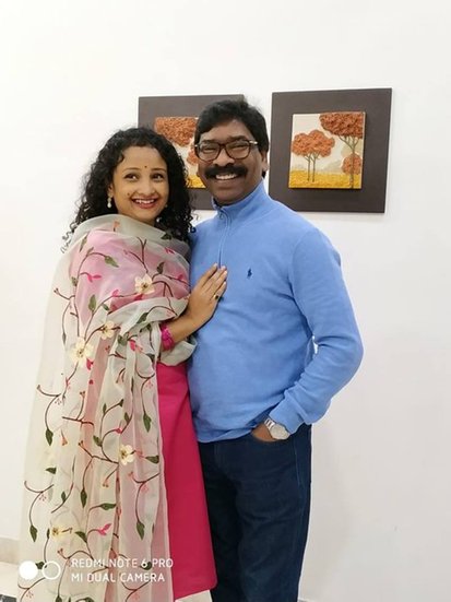 Hemant soren with his wife Kalpana 