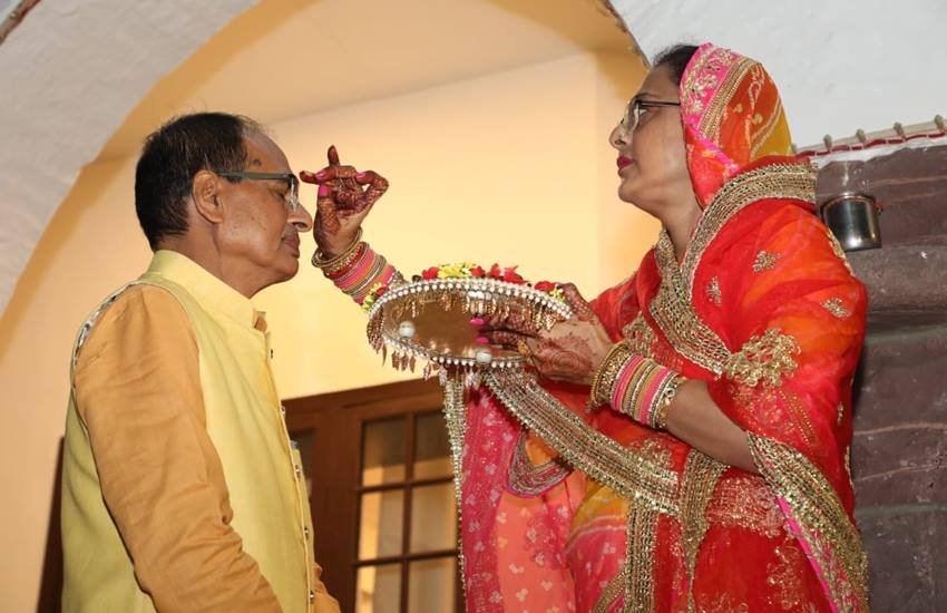 Shivraj Singh with his wife on Karwa Chauth
