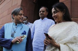 Politicians Photos, Parliament Photos,, Hema Malini, Shashi Tharoor