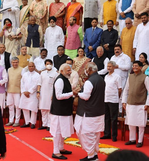 PM Narendra Modi and Mallikarjun KHarge