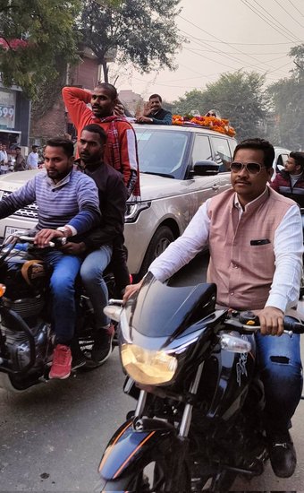 Raja Bhaiya Vs Akhilesh yadav