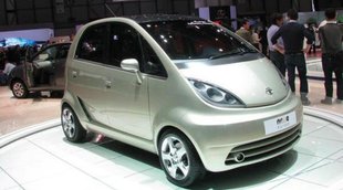 Tata Motors, Tata Nano, Tata Nano Electric, Tata Nano Electric Leak Reports, Tata Nano Electric Launch News