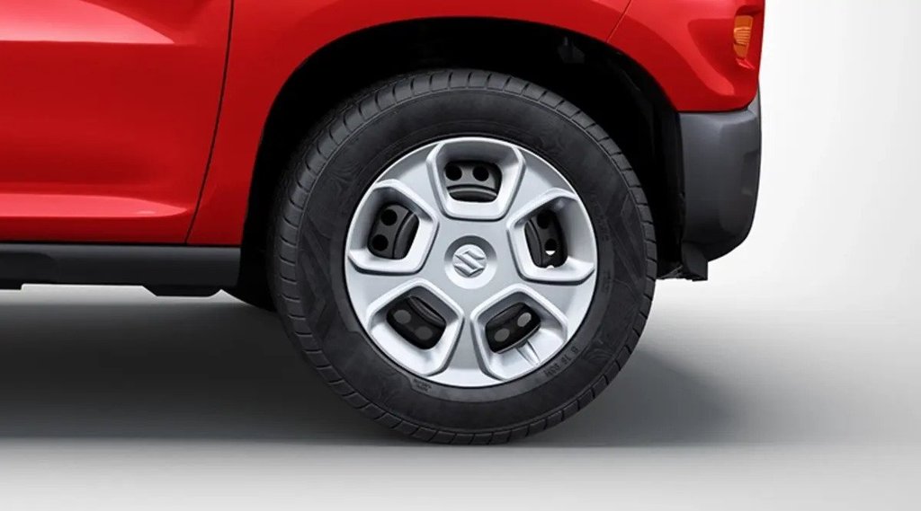 Budget Cars, Top 5 Budget Cars, Top 5 Cars Under 5 Lakh, Top 5 Cars in 5 Lakh Budget, Top 5 Hatchback Cars