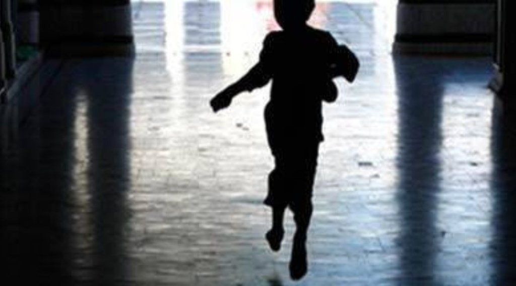 इस रिपोर्ट में एक चौंकाने वाला खुलासा यह भी किया गया है कि इन रोमांटिक केस से संबंधित मामलों में से आधों में पीड़िता की उम्र 16 से 18 साल के बीच होती है। (फोटो : इंडियन एक्सप्रेस) इस रिपोर्ट में एक चौंकाने वाला खुलासा यह भी किया गया है कि इन रोमांटिक केस से संबंधित मामलों में से आधों में पीड़िता की उम्र 16 से 18 साल के बीच होती है। (फोटो : इंडियन एक्सप्रेस)