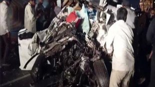 navsari | bus accident|