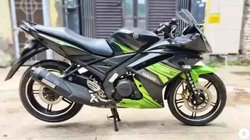 Sports Bike का शौक है, तो यहां पढ़ें Yamaha R15 को 35 हजार में खरीदने का पूरा ऑफर