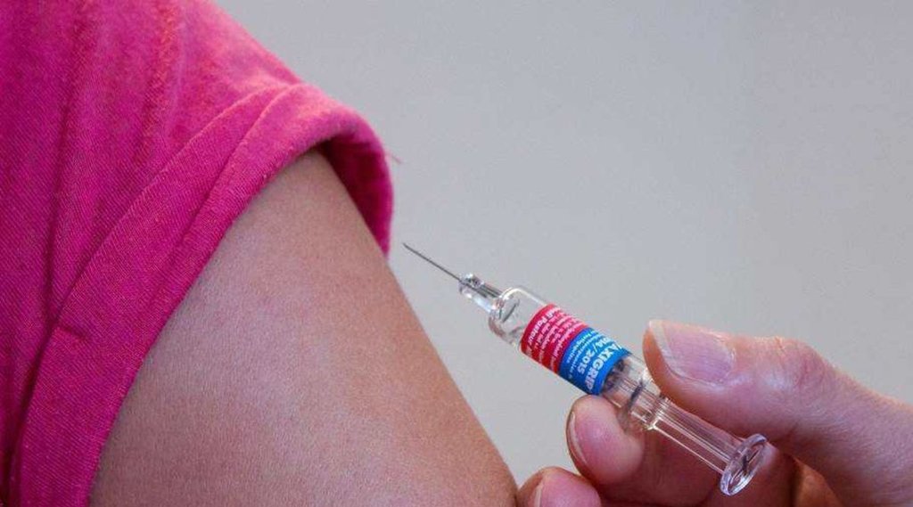 winter heart attack, flu vaccine, flu shots, influenza flu vaccine,