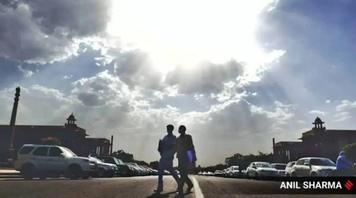 Explained: दिल्ली में अब तक क्यों नहीं पड़ रही कड़ाके की ठंड? जानिये क्यों बढ़ गई है मौसम वैज्ञानिकों की चिंता