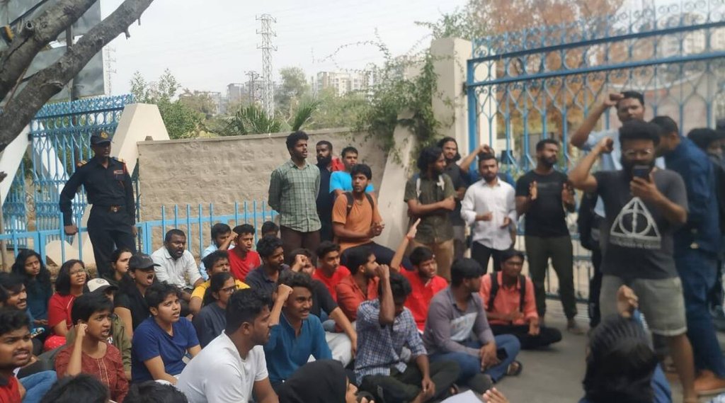 Hyderabad| Professor Suspended | Sexual Harrasement