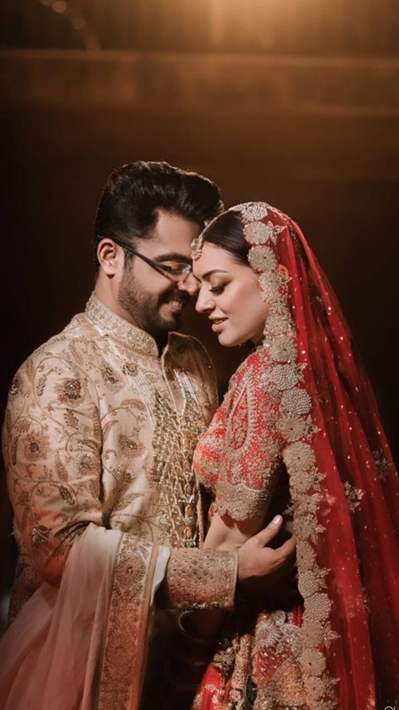 Hansika Motwani and Sohael Kathuriya: हंसिका मोटवानी ने 4 दिसंबर को सोहेल कथुरिया संग शादी रचाई। शादी की तस्वीरें हंसिका ने अपने सोशल मीडिया पर शेयर की है।(Photo: cupcakeproductions13/Instagram)