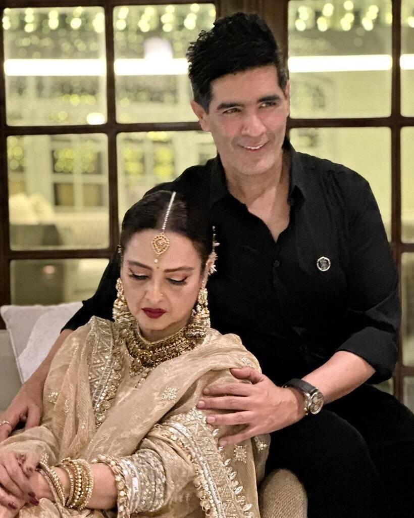 रेखा के साथ मनीष मल्होत्रा। (Photo: Manish Malhotra/Instagram)