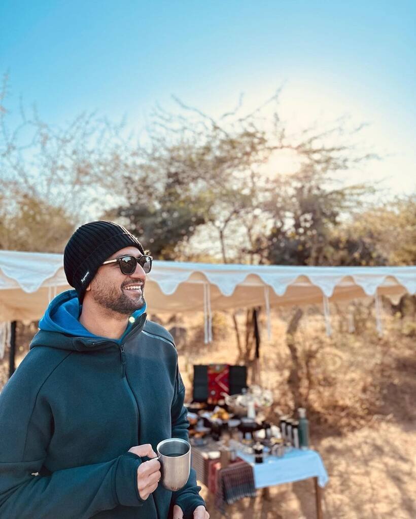 राजस्थान वेकेशन पर विकी और कैटरीना ने खूब मस्ती की। (Photo: Vicky Kaushal/Instagram)
