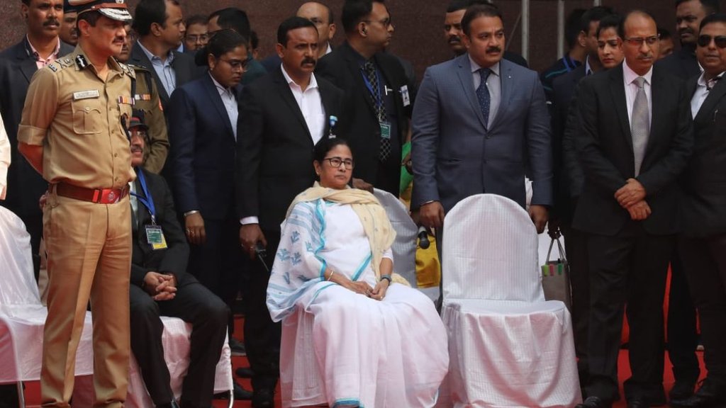 mamata banerjee| Vande Bharat Express | pm modi