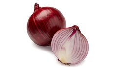 क्या चेहरे पर लगा सकते हैं प्याज का रस? जानिए Onion Oil के साइड इफेक्ट