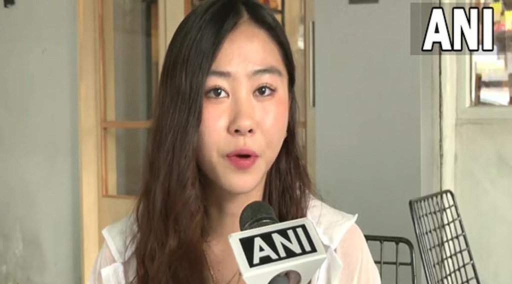 South Korean YouTuber| Korean woman| Mumbai News