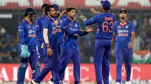 india vs new zealand | ind vs nz 3rd odi | ind vs nz score |