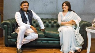 Akhilesh Yadav| Akhilesh Yadav Navika Kumar Interview| Akhilesh Yadav Dimple Photo Today|