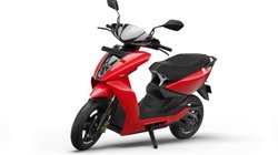 Ather 450X: सिंगल चार्ज में रेंज 146 km रेंज के साथ 3.3 सेकंड में 40 kmph की स्पीड, जानें कीमत और फीचर्स सहित कंप्लीट डिटेल