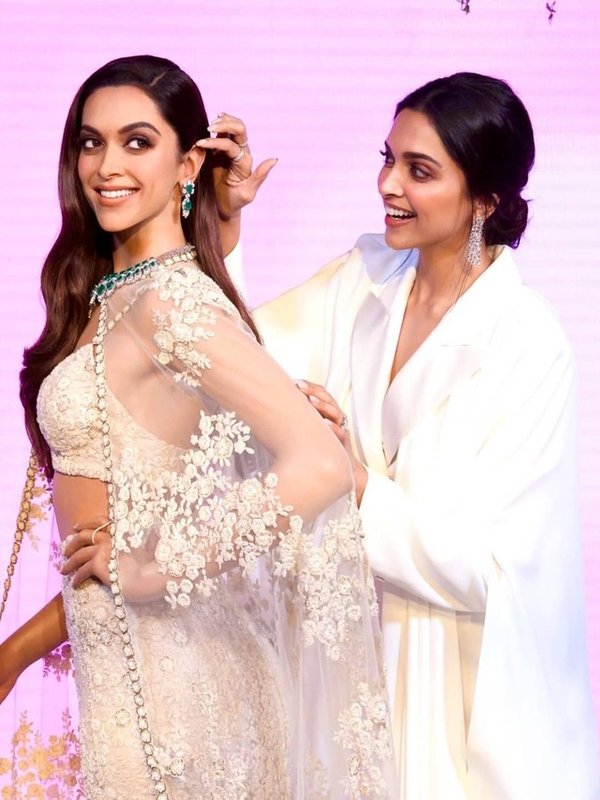 BOLLYWOOD ACTRESS WITH THEIR WAX STATUE