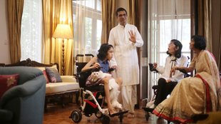 DY Chandrachud daughters, DY Chandrachud family, DY Chandrachud family,