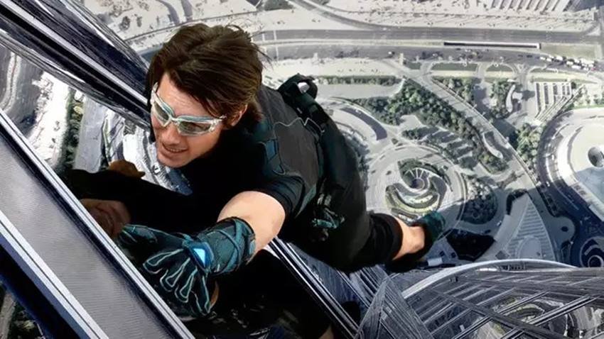 फोर्ब्स के मुताबिक Mission: Impossible — Ghost Protocol में इथन हंट के रोल के लिए टॉम क्रूज को 75 मिलियन डॉलर मिले थे।(Photo: Screen Grab)