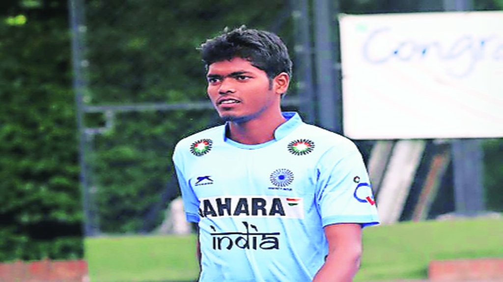 Hockey Neelam player