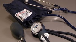 BP: लो ब्लड प्रेशर भी खतरनाक हो सकता है, जानिए किन चीजों का करें सेवन