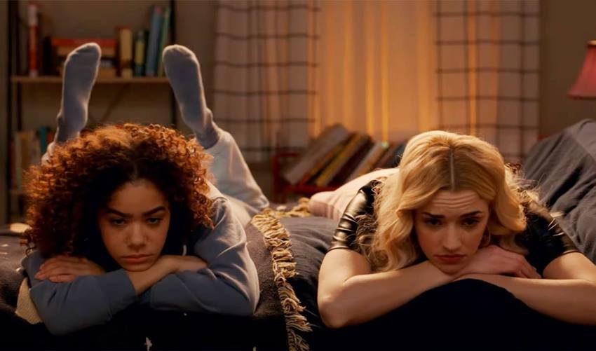 Ginny and Georgia on netflix