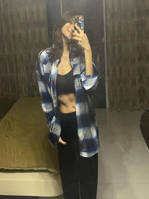 PALAK TIWARI IN OVERSIZE SHIRT