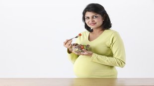Pregnent women food