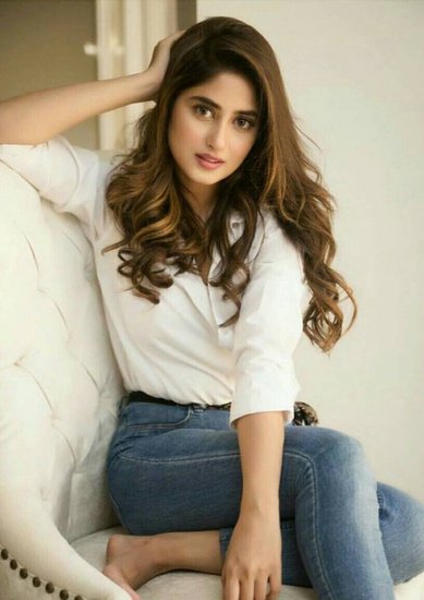 सजल अली का जन्म 17 जनवरी 1994 को लाहौर में हुआ था। सजल अली ने 2009 में जियो टीवी के कॉमेडी ड्रामा नादानियां से अपना एक्टिंग डेब्यू किया था। (Photo: Sajal Aly Instagram)