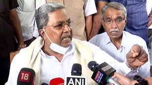 Karnataka politics, Karnataka congress leader, Book on Siddaramaiah