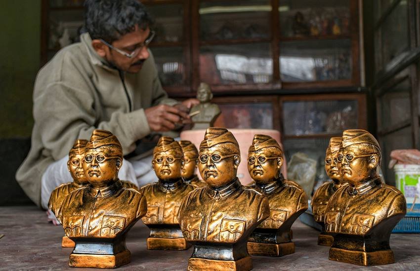 Artist Making Netaji Subhash Chandra Bose Idols