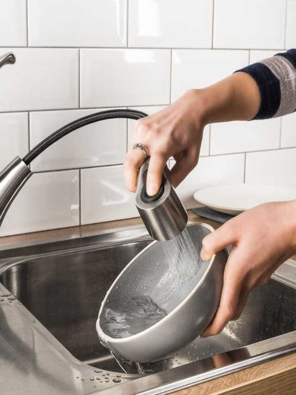 TIPS TO REMOVE OIL FROM UTENSILS