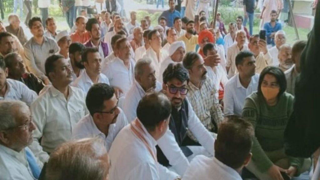 Shrikant Tyagi case, Tyagi society furious on BJP, Grand Omaxe