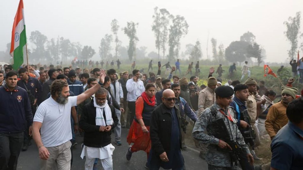 इस बीच कांग्रेस अध्यक्ष मल्लिकार्जुन खड़गे ने आज बिहार में पदयात्रा शुरू की है। (फोटो : TwitterCongress)