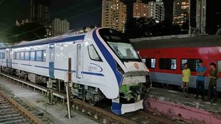 Vande Bharat Train Route, Vande Bharat Timings, Railway Route Fencing,