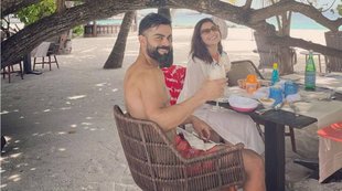 Virat Kohli | Anushka Sharma | Virat Kohli photo with Anushka Sharma
