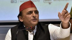 ‘BJP वाले बताएं क्या गंगा में क्रूज पर परोसी जा रही शराब?’- अखिलेश यादव ने किया सवाल