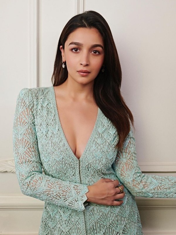 alia