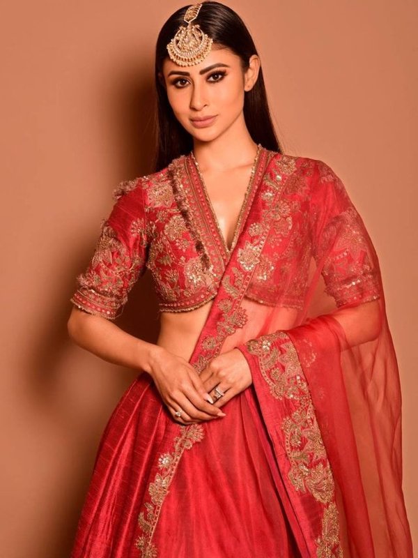 Mouni roy in red lehanga